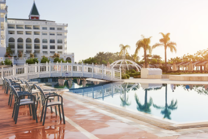 Why Umm Al Quwain Hotels Are Perfect for Weekend Retreats